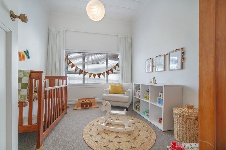 Photo of property in 35 Richmond Avenue, Northcote Point, Auckland, 0627