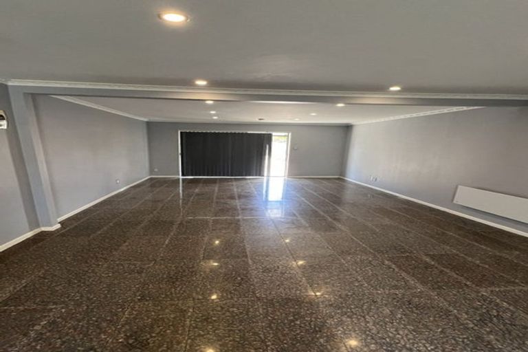 Photo of property in 20 Henwood Road, Mangere East, Auckland, 2024