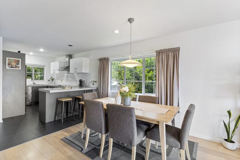 Photo of property in 7/31 The Avenue, Albany, Auckland, 0632