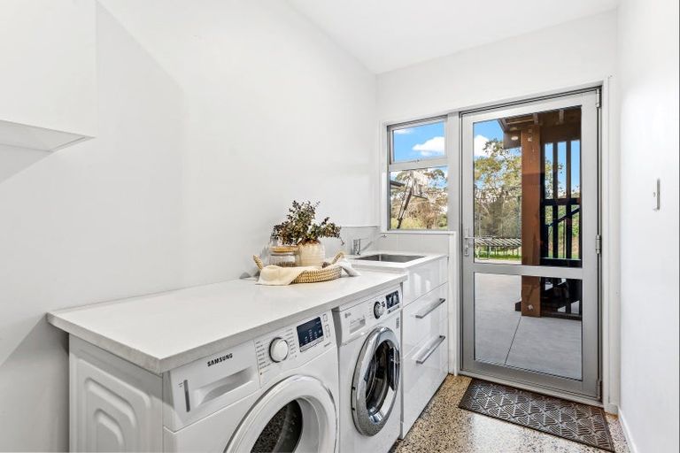 Photo of property in 113 Takatu Road, Tawharanui Peninsula, Warkworth, 0986