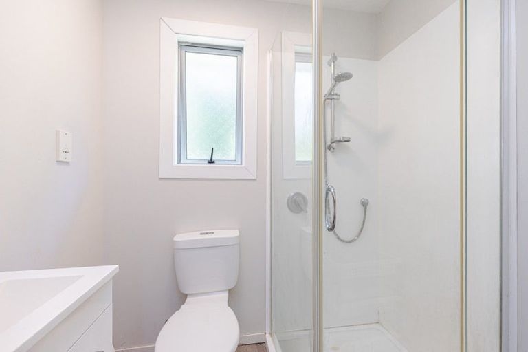 Photo of property in 8 Queen Street, Aramoho, Whanganui, 4500