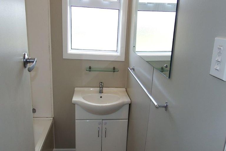 Photo of property in 14 Ward Street, Waverley, Invercargill, 9810