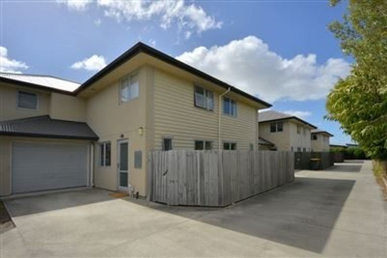 Photo of property in 506b Barbadoes Street, Edgeware, Christchurch, 8013