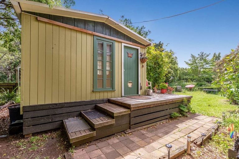 Photo of property in 16 Cole Street, Dannevirke, 4930