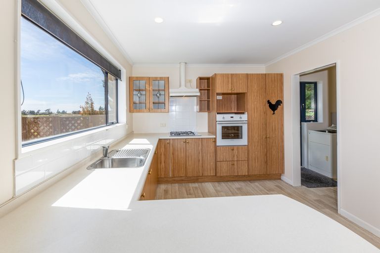 Photo of property in 13 Brooker Place, Kirwee, Darfield, 7571