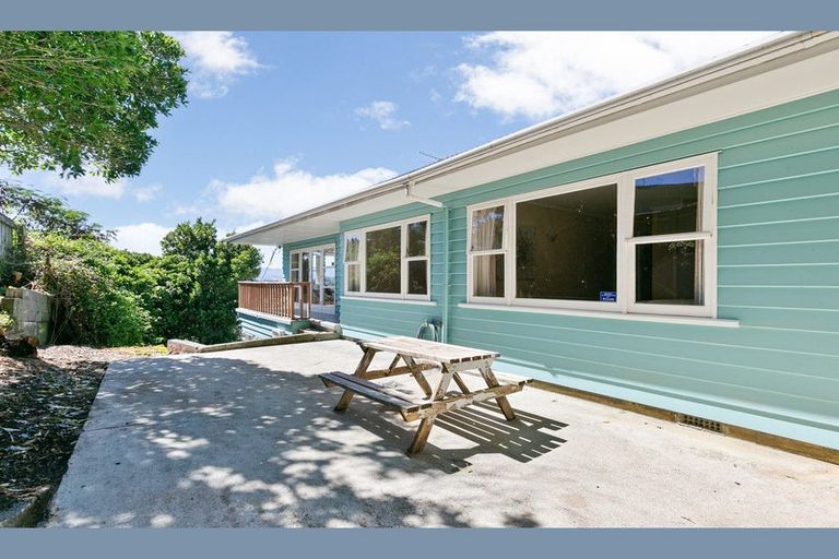 Photo of property in 37 Balfour Street, Mornington, Wellington, 6021