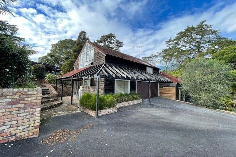 Photo of property in 20 The Close, Greenhithe, Auckland, 0632