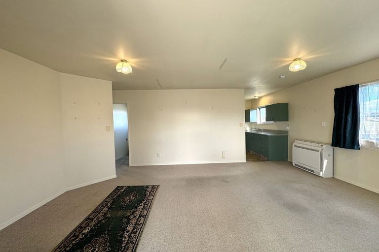 Photo of property in 50d Lanark Street, Balclutha, 9230