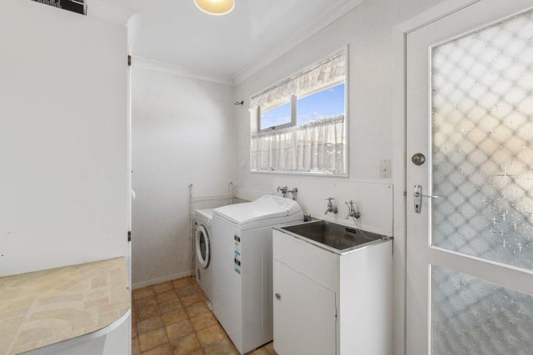 Photo of property in 60c Winchester Street, Levin, 5510