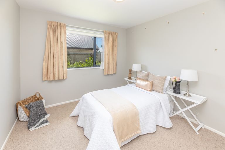 Photo of property in 13 Brooker Place, Kirwee, Darfield, 7571