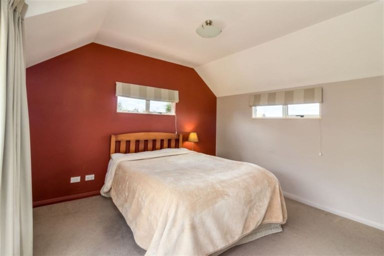 Photo of property in 42 Dover Street, St Albans, Christchurch, 8014