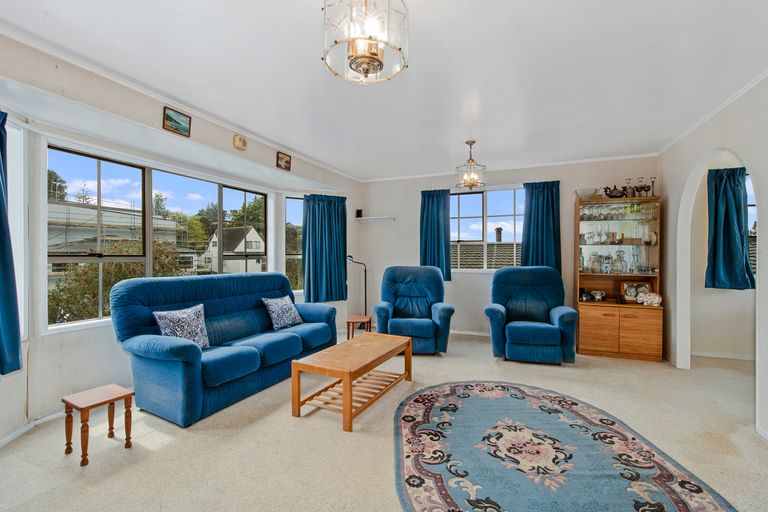 Photo of property in 89 Langana Avenue, Browns Bay, Auckland, 0630