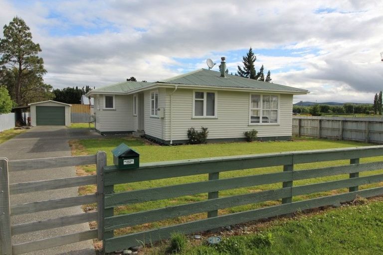 Photo of property in 6 Ida Street, Lumsden, 9730