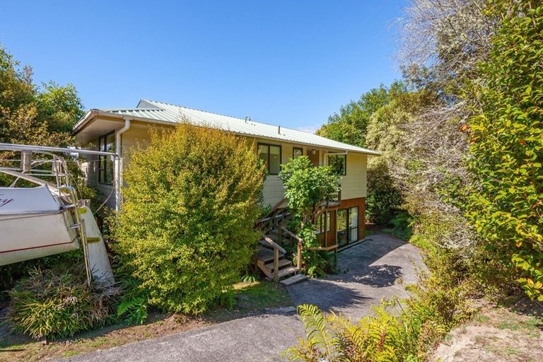 Photo of property in 67 Hauraki Terrace, Pukawa Bay, Turangi, 3381