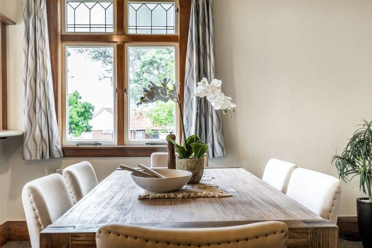 Photo of property in 49 Tawa Road, One Tree Hill, Auckland, 1061