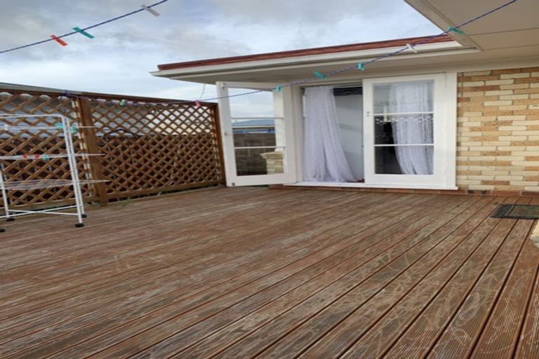 Photo of property in 6 Valentine Street, Papakura, 2110
