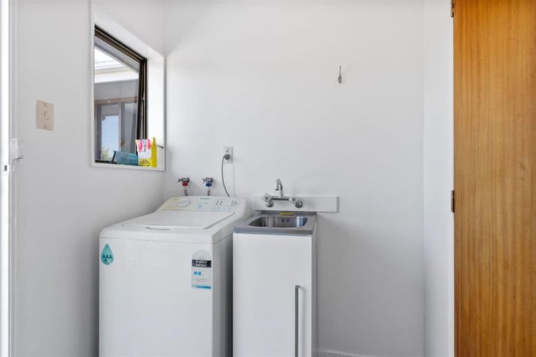 Photo of property in 12 Takapu Place, Bromley, Christchurch, 8062