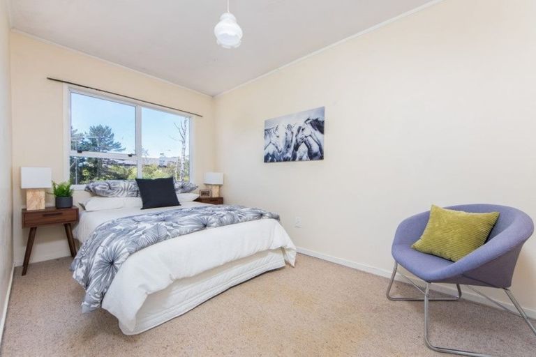 Photo of property in 1/23 Mahara Avenue, Birkenhead, Auckland, 0626