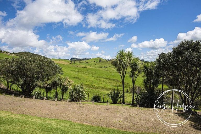 Photo of property in 703c Tinopai Road, Tinopai, Matakohe, 0593