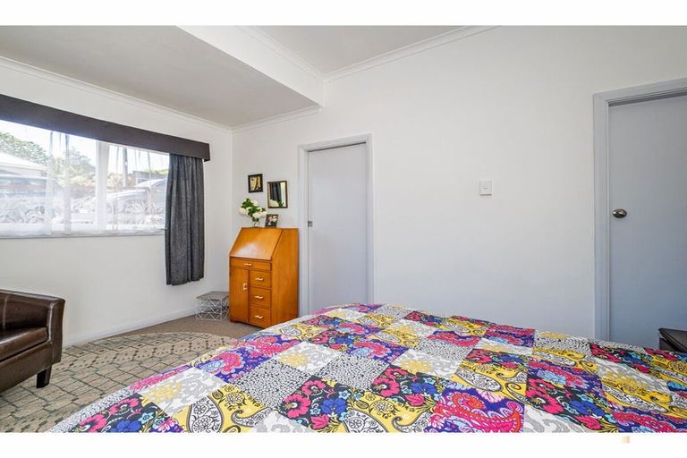 Photo of property in 6 Sutter Street, Seaview, Timaru, 7910