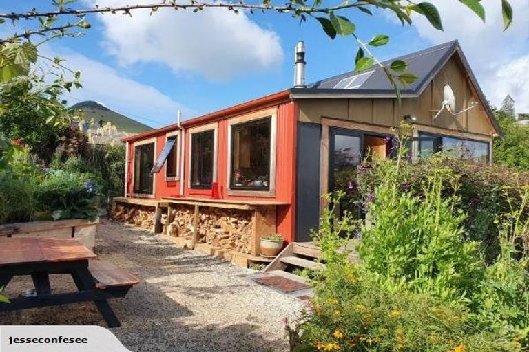 Photo of property in 3 Geary Street, Portobello, Dunedin, 9014