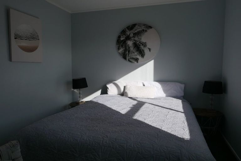 Photo of property in 10 Konini Crescent, Waikanae Beach, Waikanae, 5036