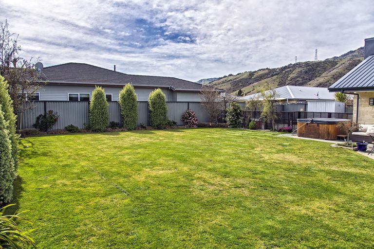 Photo of property in 4 Sunhaven Cove, Cromwell, 9310