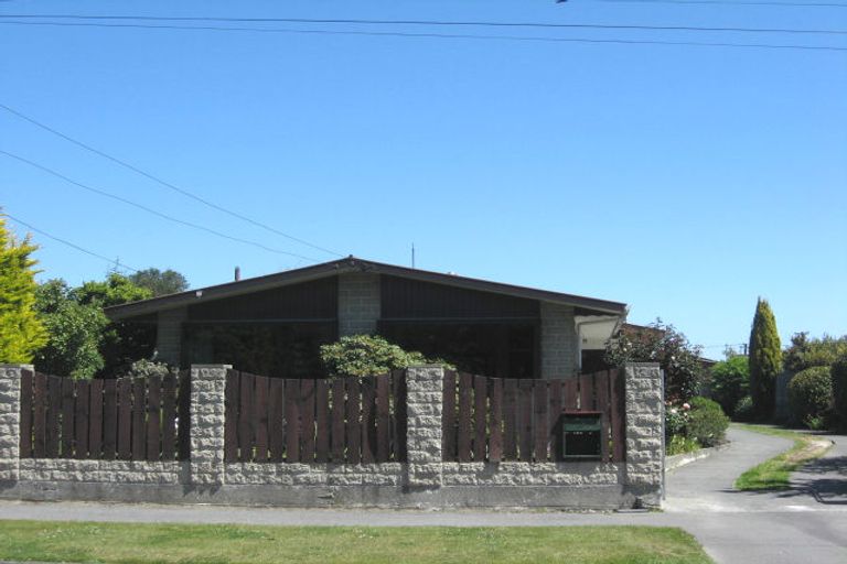 Photo of property in 9 Chedworth Avenue, Bishopdale, Christchurch, 8053