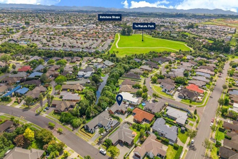 Photo of property in 27 Somerton Drive, Huntington, Hamilton, 3210