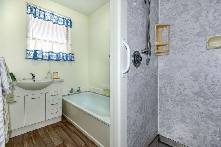 Photo of property in 2/117 Beresford Street, New Brighton, Christchurch, 8061