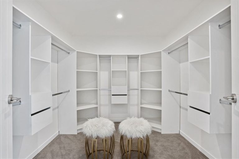 Photo of property in 4 Matahae Drive, Flat Bush, Auckland, 2019