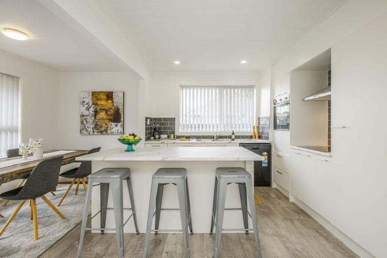 Photo of property in 5 Bunnythorpe Road, Papakura, 2110