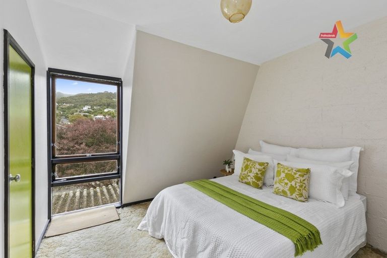 Photo of property in 36 Ranelagh Street, Karori, Wellington, 6012