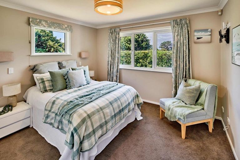 Photo of property in 53 Heretaunga Street, Petone, Lower Hutt, 5012