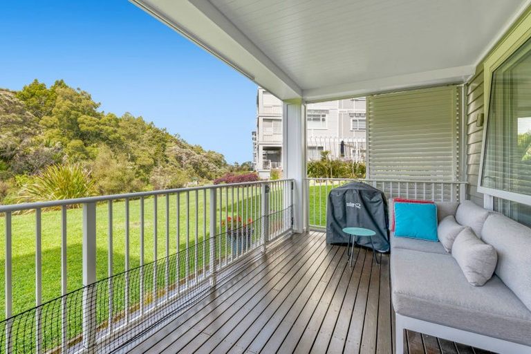 Photo of property in 122 Eaves Bush Parade, Orewa, 0931