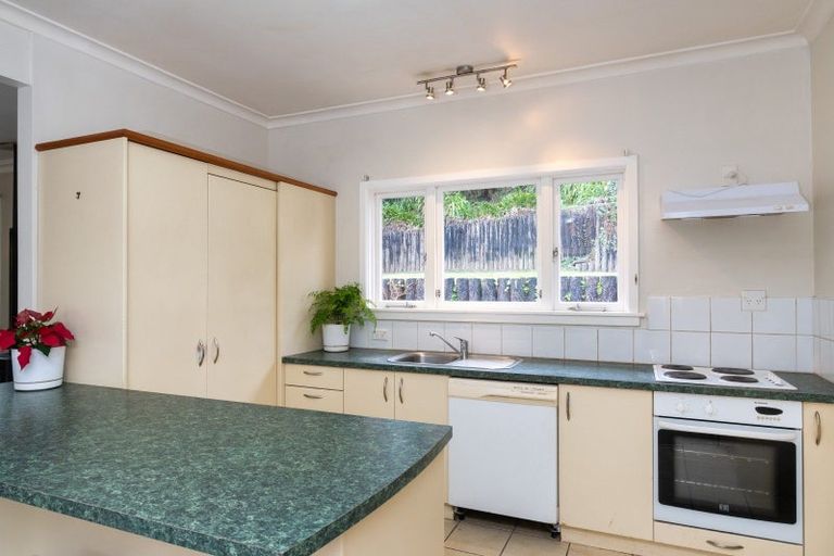 Photo of property in 97 James Cook Street, Havelock North, 4130