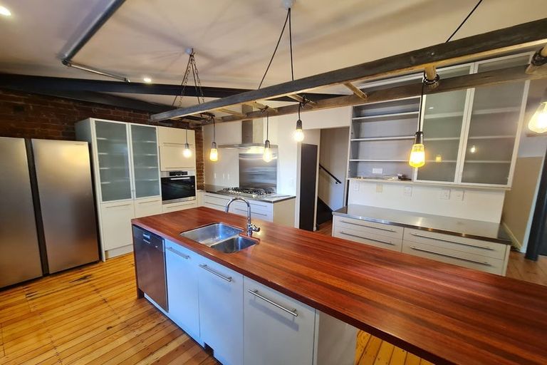 Photo of property in 8-10 Egmont Street, Te Aro, Wellington, 6011