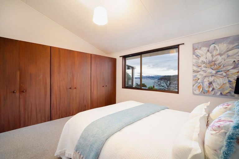 Photo of property in 9b Jane Street, Macandrew Bay, Dunedin, 9014