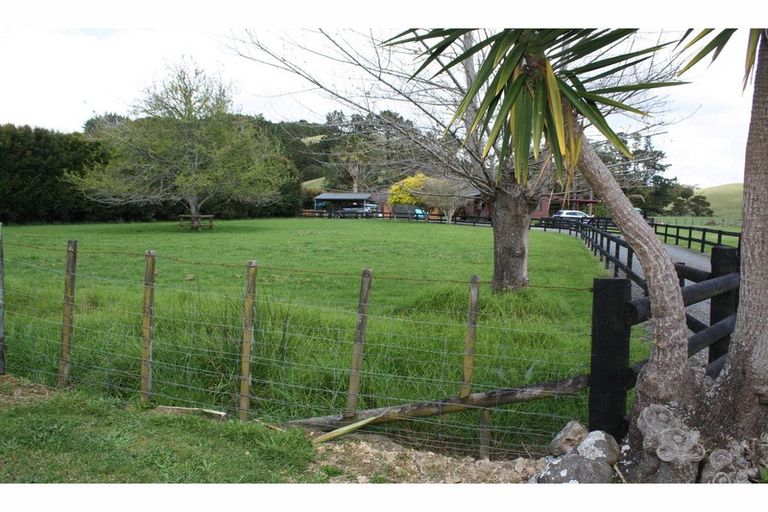 Photo of property in 204 Harris Road, Glenbervie, Whangarei, 0175