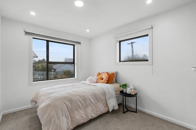 Photo of property in 73 Condell Avenue, Papanui, Christchurch, 8053