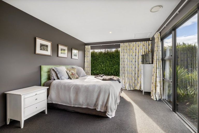 Photo of property in 2 Oakley Drive, Prebbleton, 7604