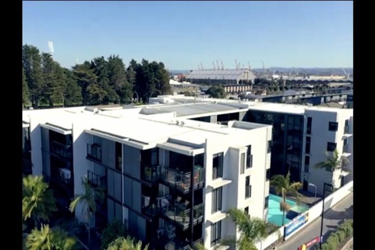 Photo of property in 3-01/424 Maunganui Road, Mount Maunganui, 3116