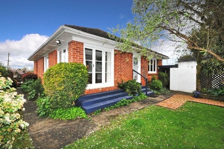 Photo of property in 5 Pacific Street, Waiuku, 2123