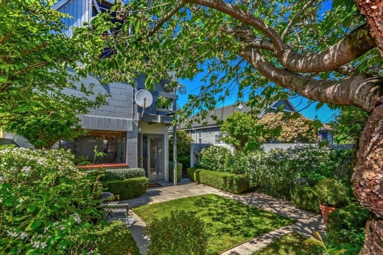 Photo of property in 146 Innes Road, St Albans, Christchurch, 8052