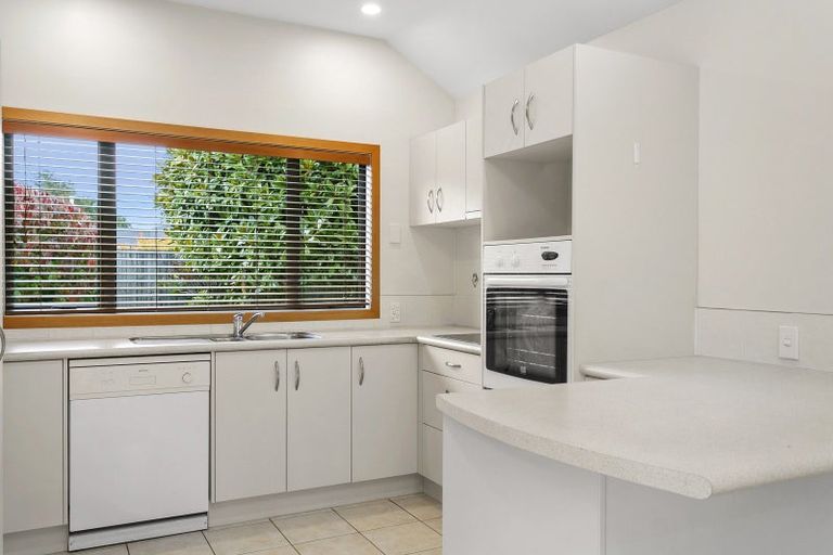 Photo of property in 15 The Circle, Nukuhau, Taupo, 3330