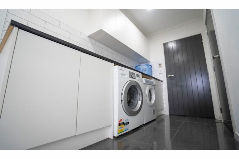 Photo of property in 15 Wilcox Road, Seaward Bush, Invercargill, 9871