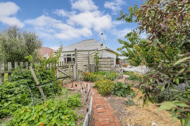 Photo of property in 45 Station Street, Leeston, 7632