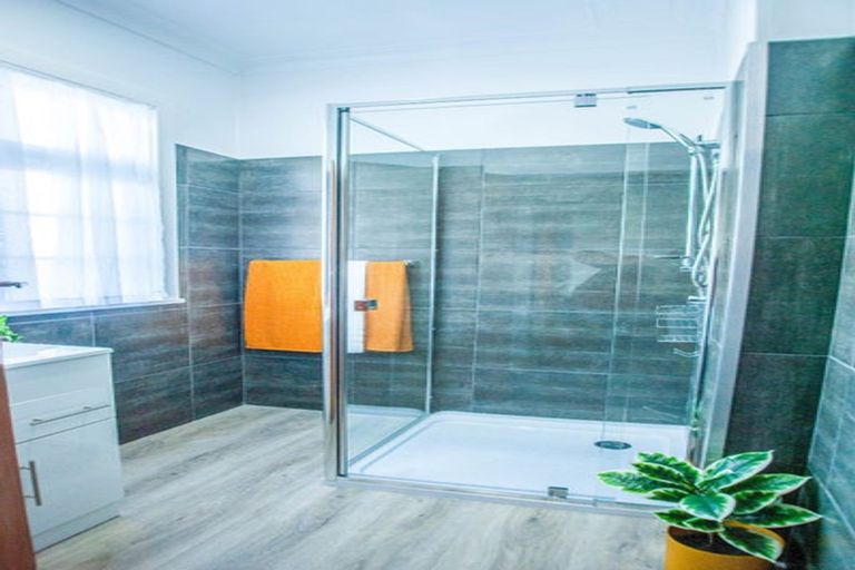 Photo of property in 12 Whitehaven Street, Lawrence, 9532