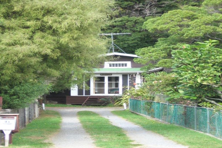 Photo of property in 4b Lane Street, Wallaceville, Upper Hutt, 5018