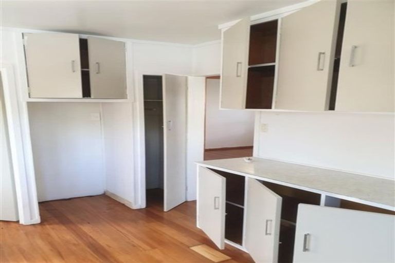 Photo of property in 32 Brentford Place, Manurewa, Auckland, 2102